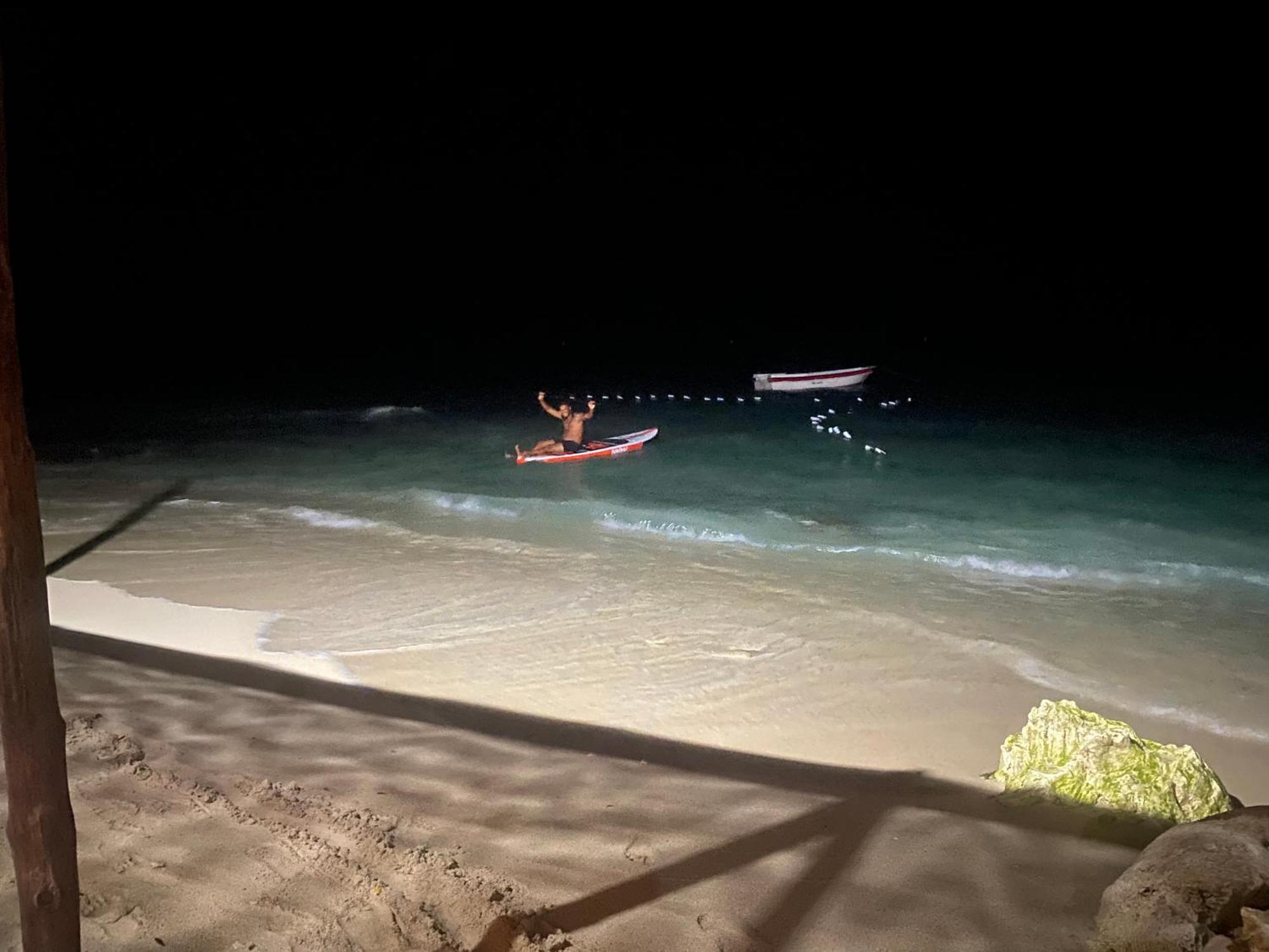 Posada Shekinah Playa Blanca Bagian luar foto