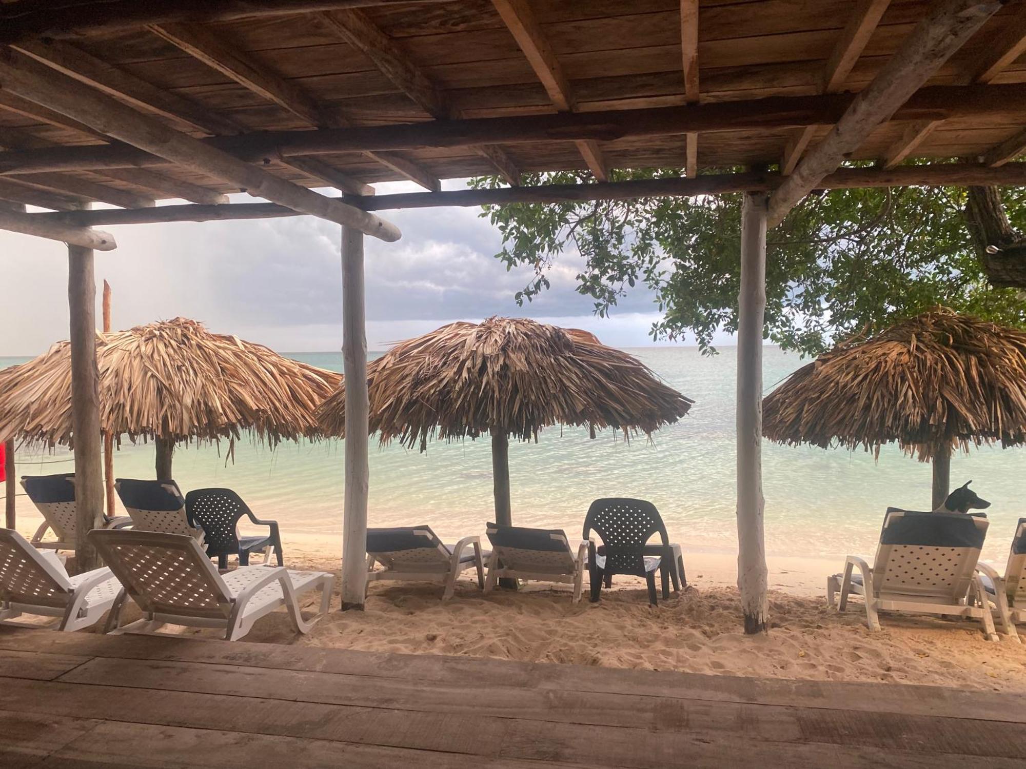 Posada Shekinah Playa Blanca Bagian luar foto