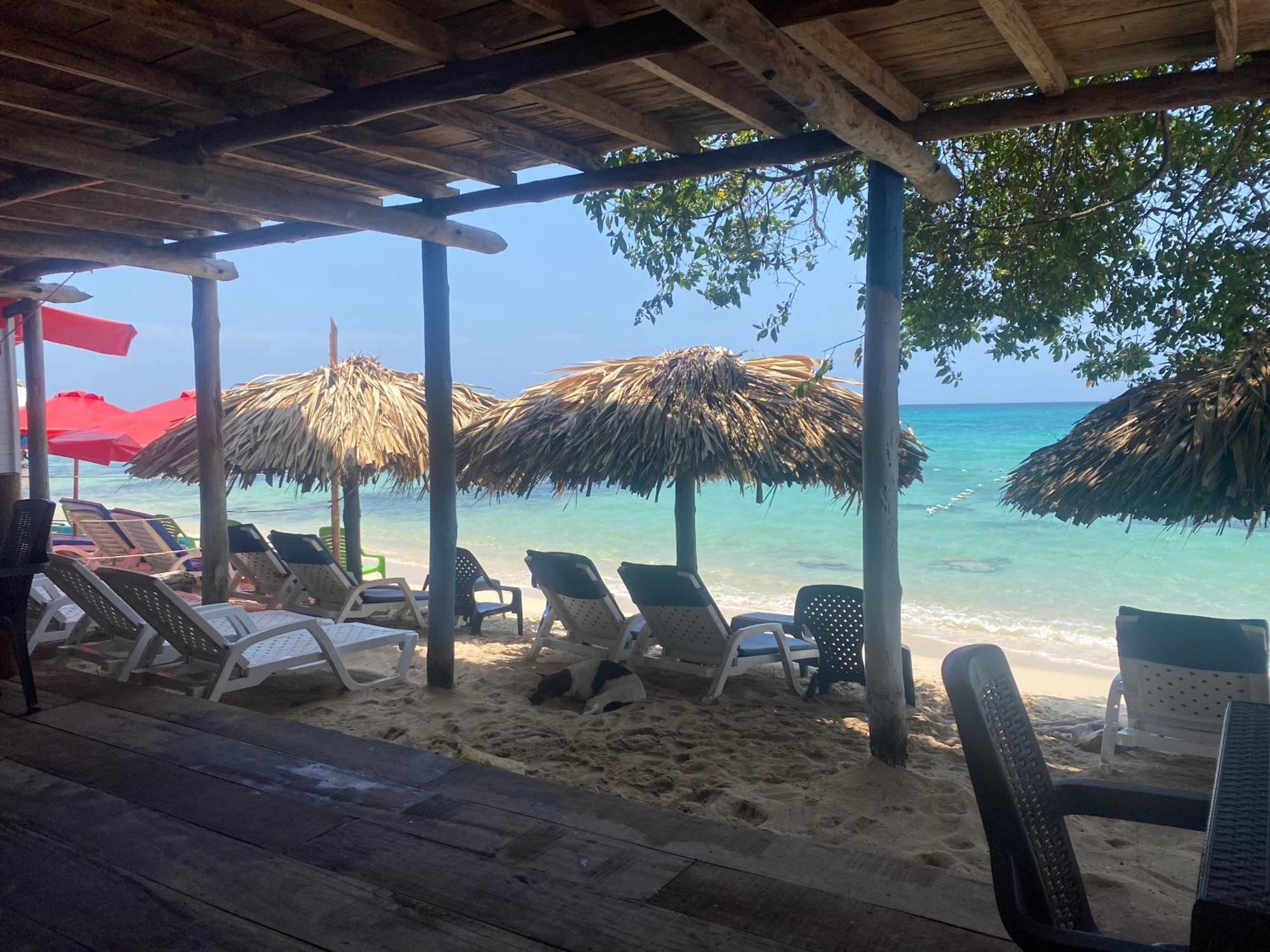 Posada Shekinah Playa Blanca Bagian luar foto