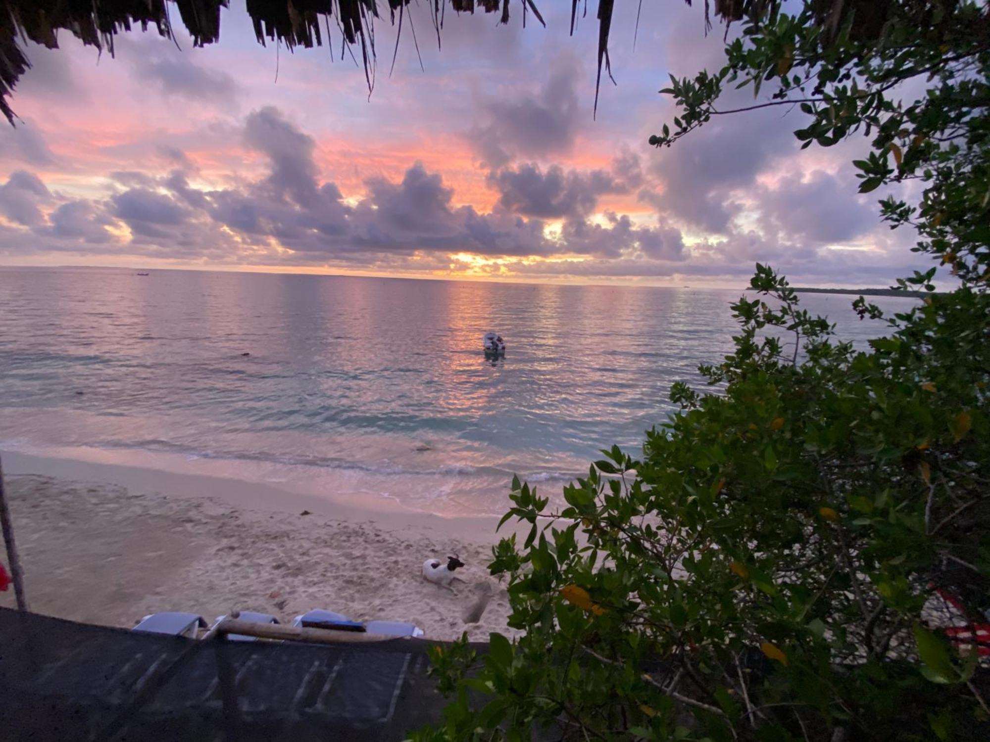 Posada Shekinah Playa Blanca Bagian luar foto