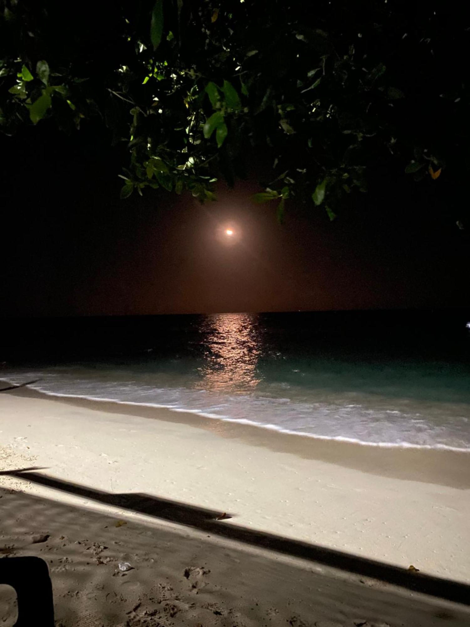 Posada Shekinah Playa Blanca Bagian luar foto